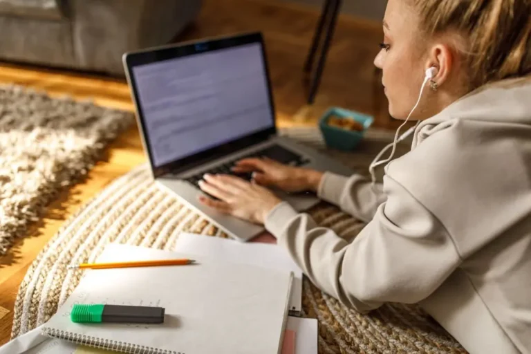 How to Write a Three-Paragraph Essay