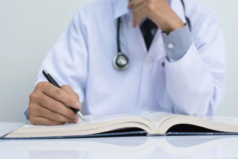 Do You Have to Write Papers In Nursing School