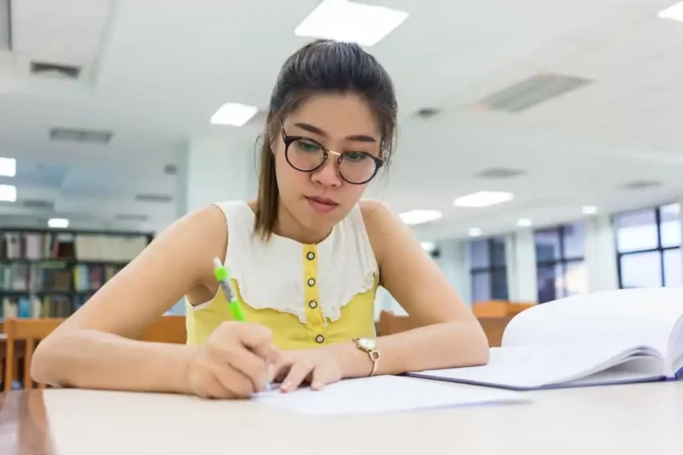 how to write an essay introduction